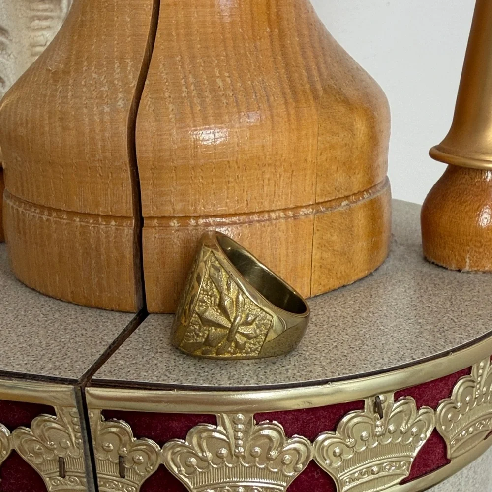 Vintage 18K Gold plated over stainless steel 50 pesos Ring Coin Mexican Ring - Picture 3 of 7